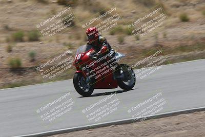 media/Apr-20-2025-AHRMA (Sun) [[393a79c373]]/Race/Group 8/Turn 4b/